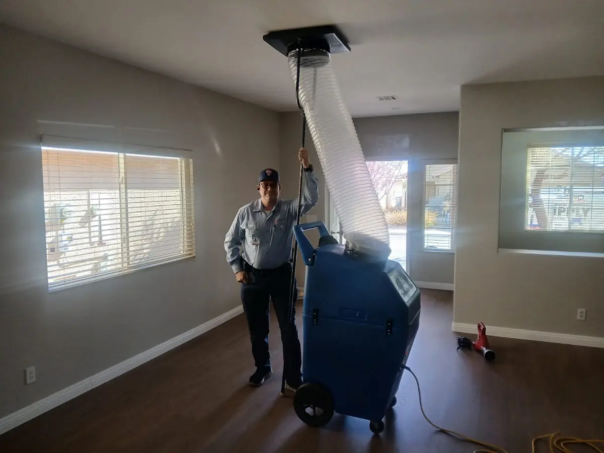Professional AC Repair work inside a Sky Lake home